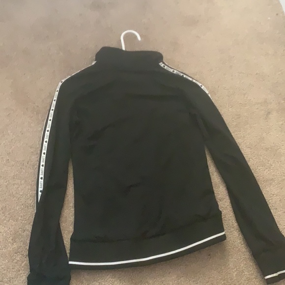 A black sweater🖤 - Picture 3 of 4